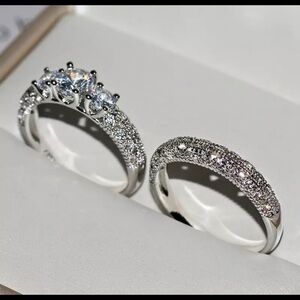 3 Stone wedding ring set